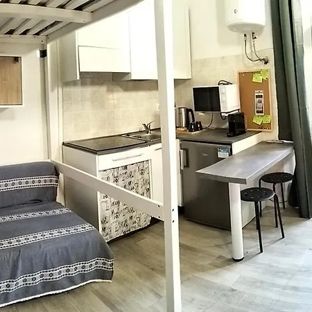 公寓 Domus Cassinis Metro And Trains At Your Doorstep 米兰